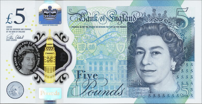 GBP £5 Bills